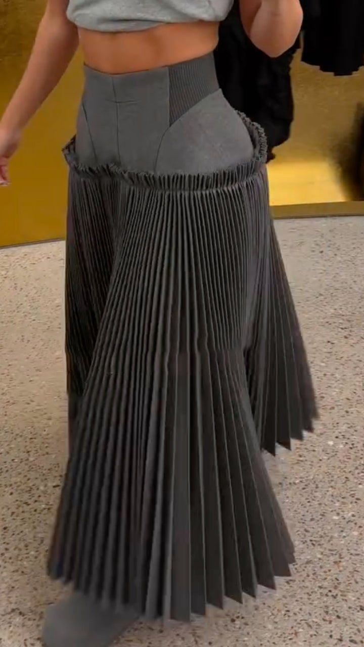 Gray Sculpted-Waist Pleated Midi Skirt