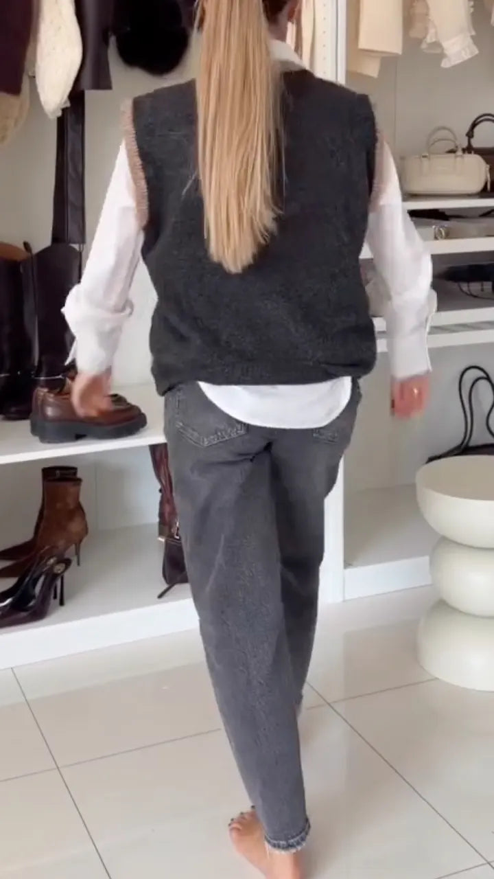 Neutral Argyle V-Neck Knit Sweater Vest