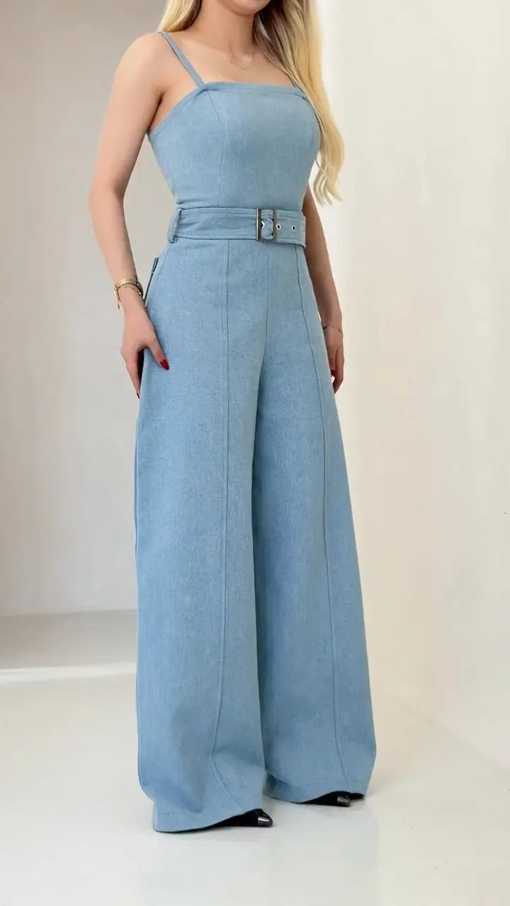 Conjunto de Macacão com Cinto e Jaqueta Utilitária Cropped
