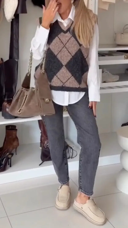 Neutral Argyle V-Neck Knit Sweater Vest